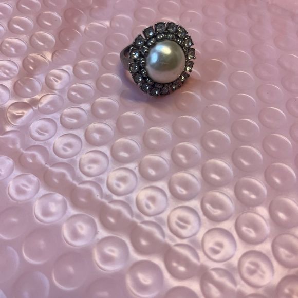Banana Republic pearl and CZ statement ring size 6. Fair condition some scuffs. - Picture 3 of 5